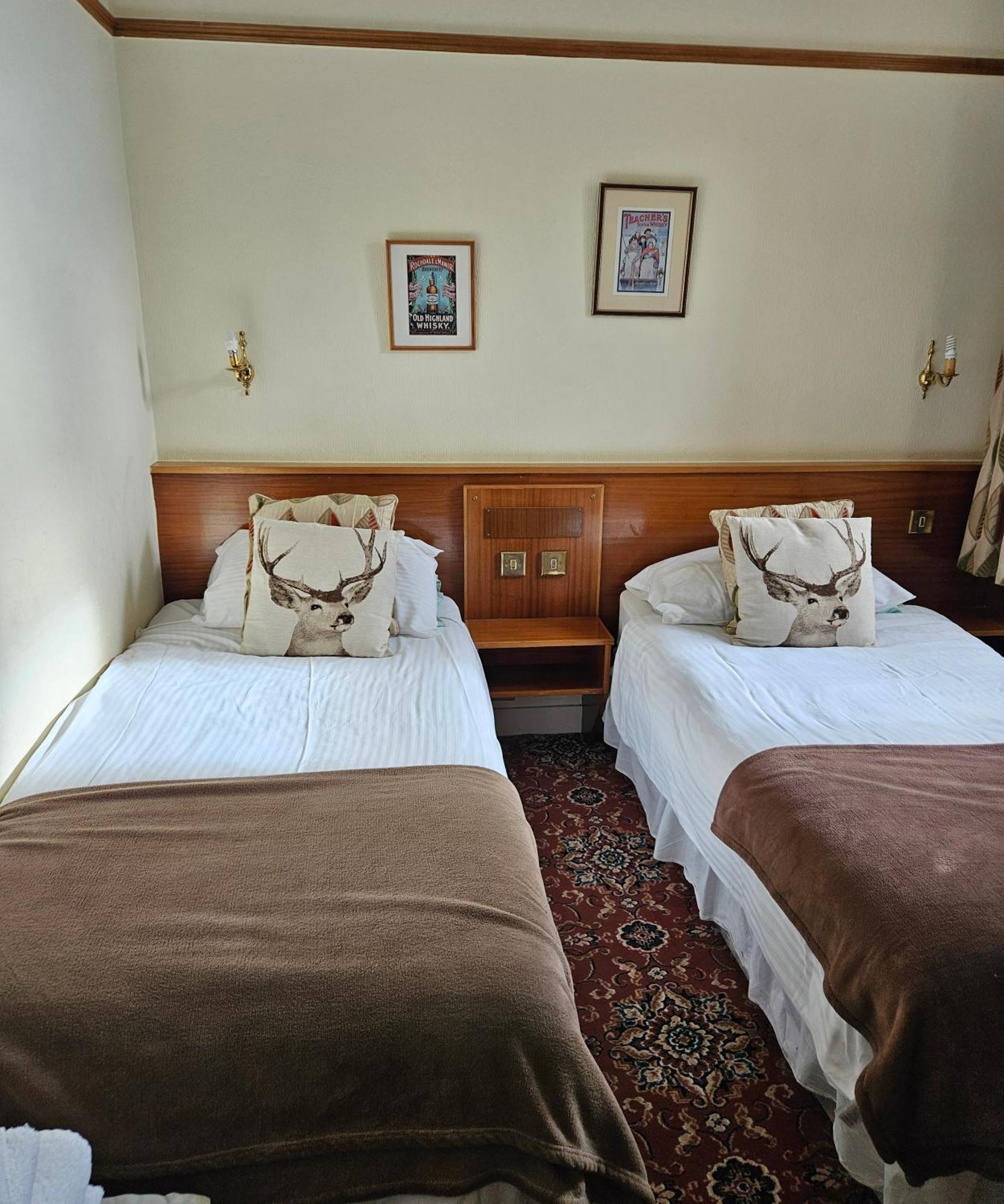 Station Hotel بوتسوي المظهر الخارجي الصورة
