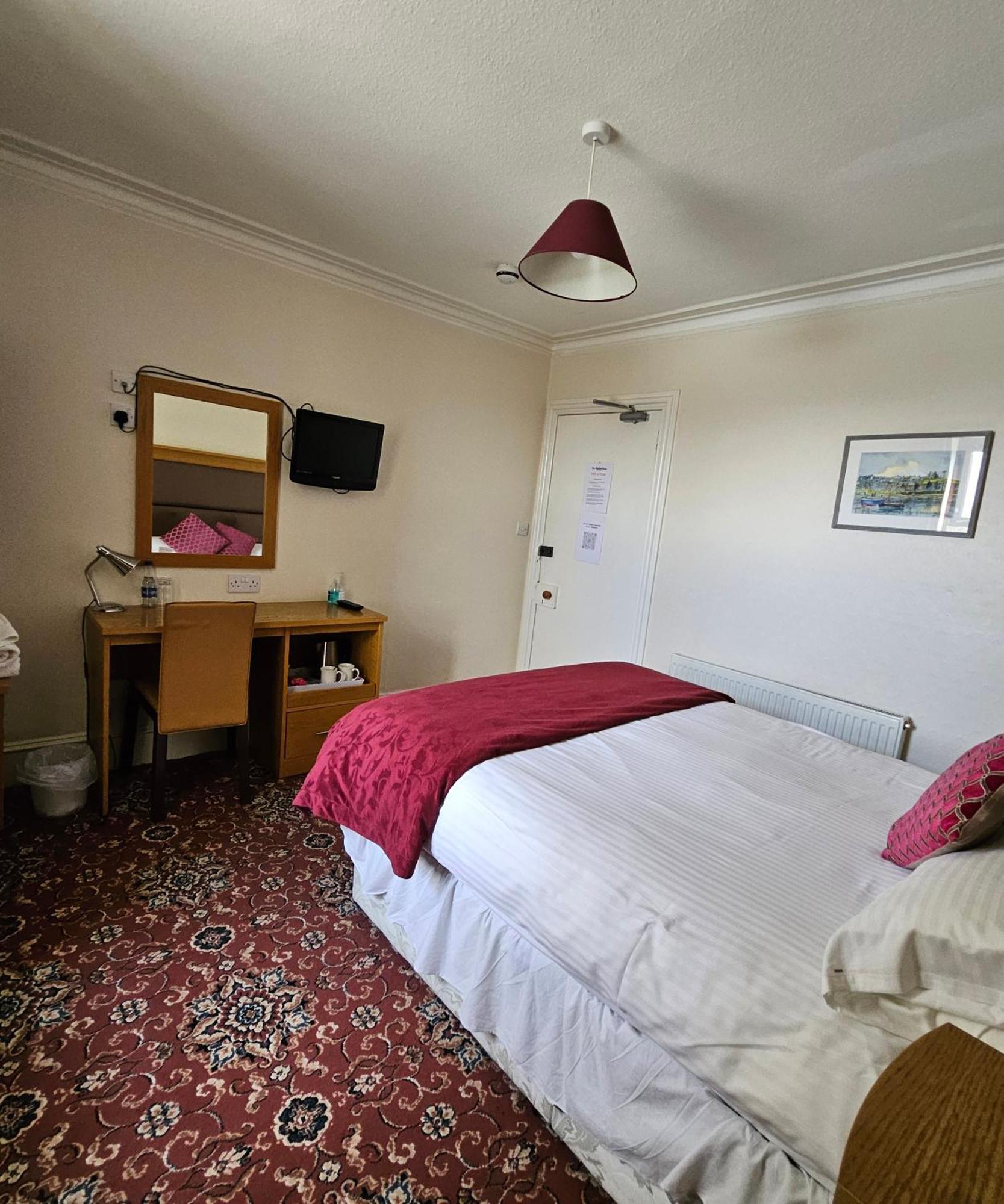 Station Hotel بوتسوي المظهر الخارجي الصورة